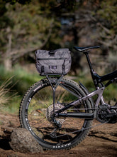 Load image into Gallery viewer, OLD MAN MOUNTAIN Elkhorn Short Rack オールドマンマウンテン エルクホーン ショートラック（Old Man Mountain）の商品画像
